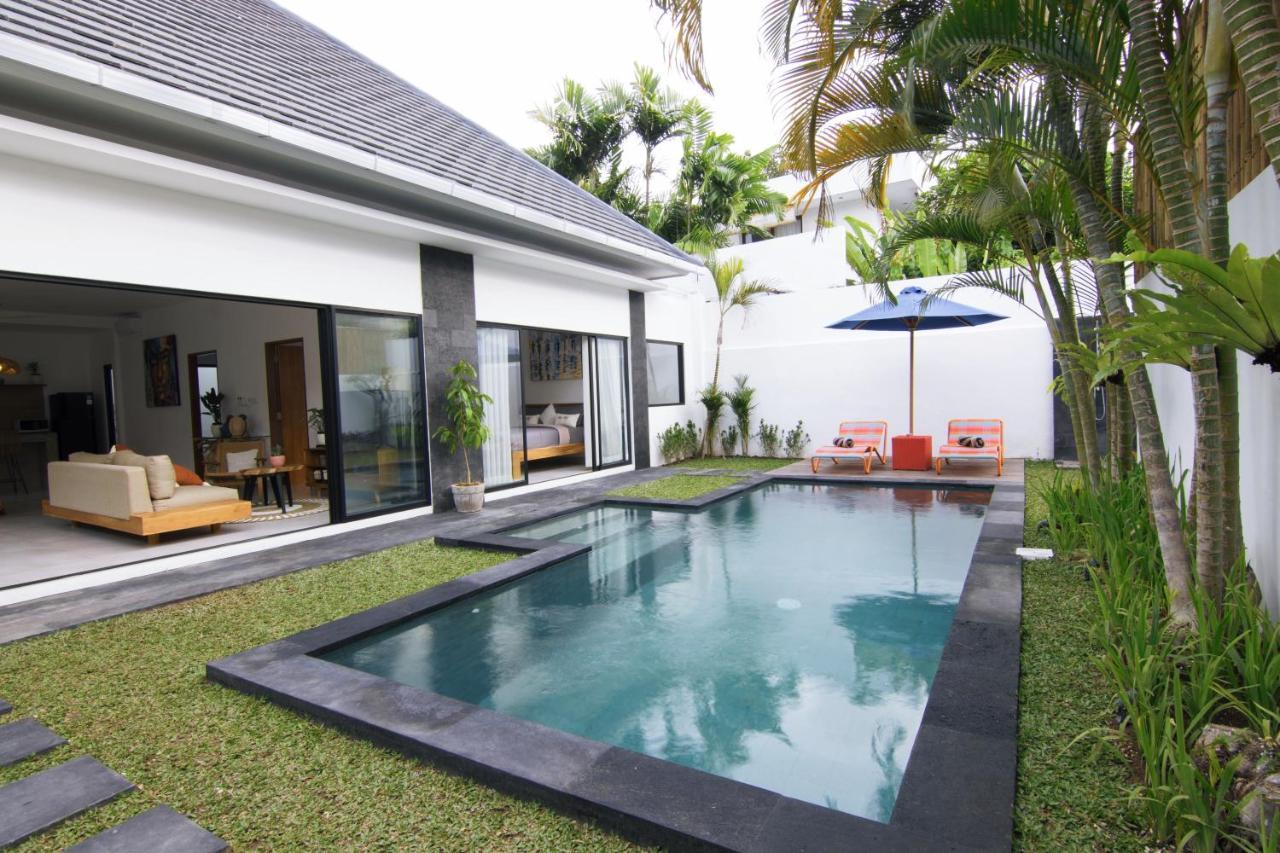 Villa Nikole Seminyak Exterior foto