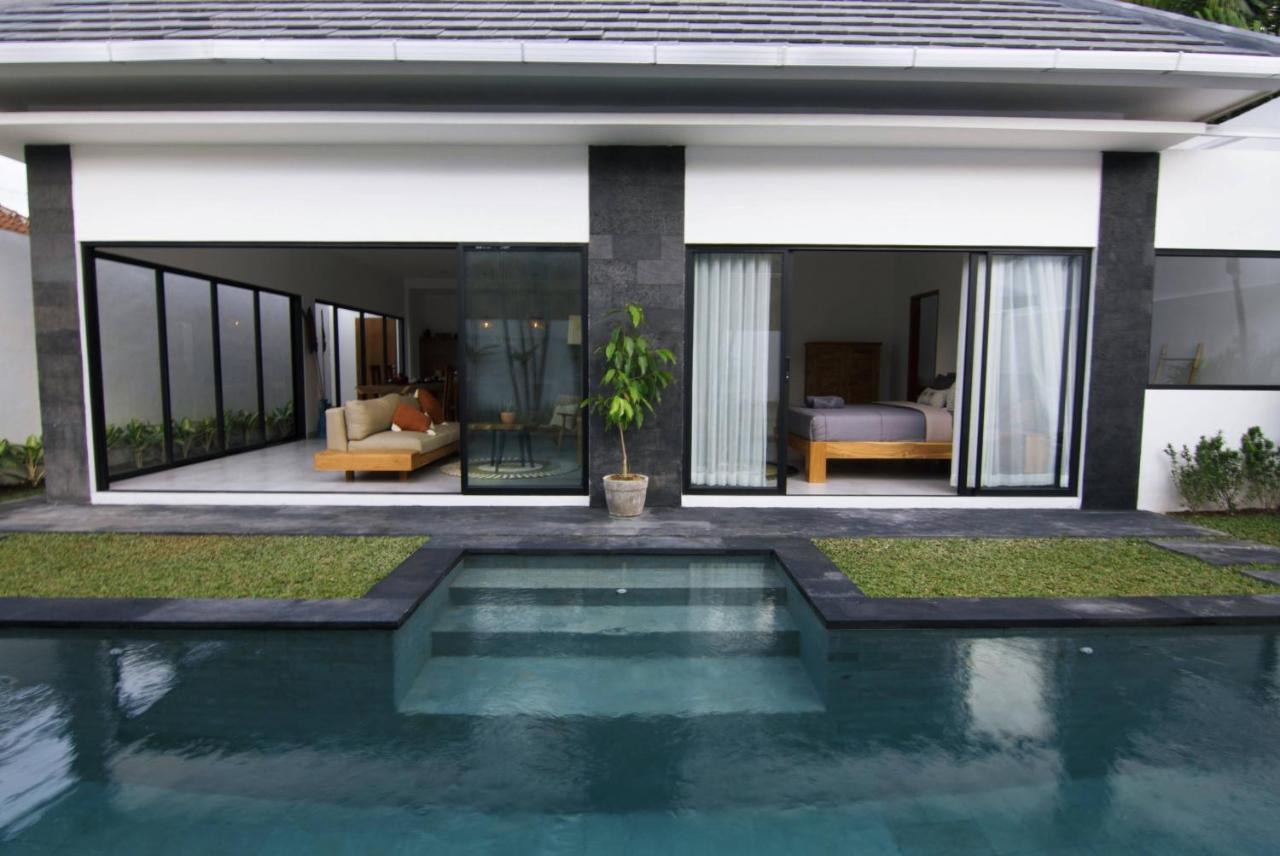Villa Nikole Seminyak Exterior foto